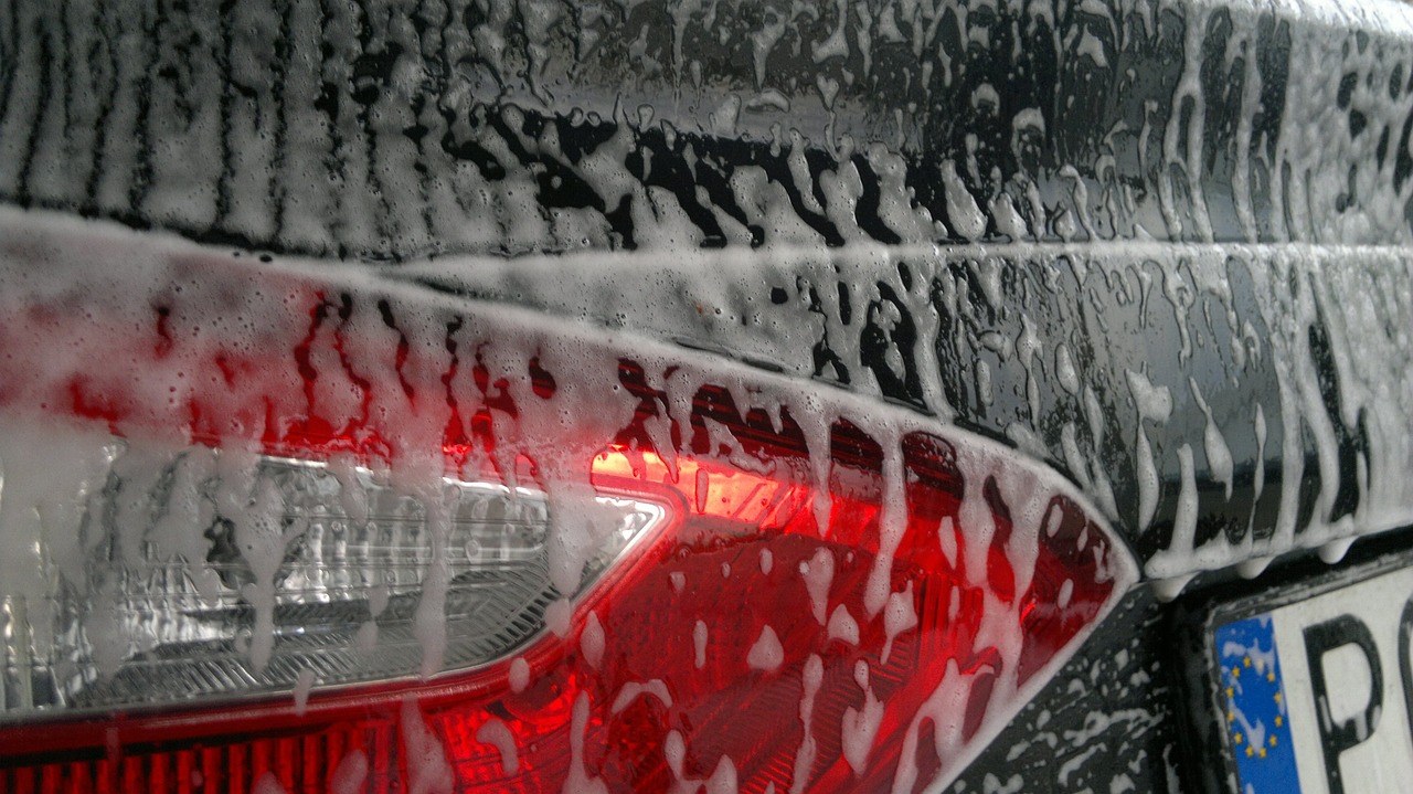 Snow Foam Car Wash