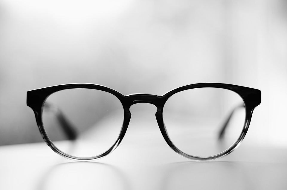 Cheap Lenses For Glasses: How To Get The Best Prices