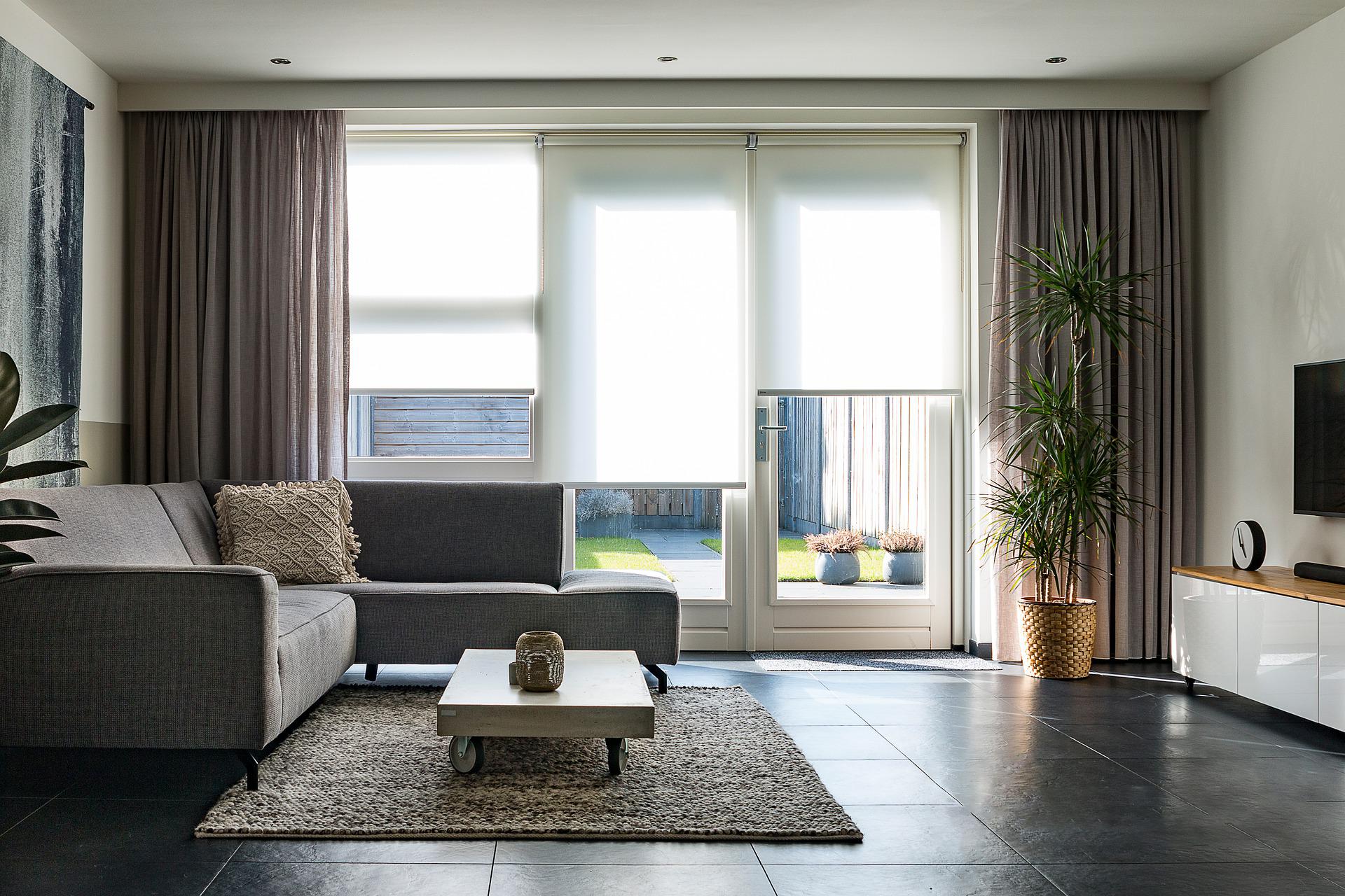 3 Reasons To Get Smart Blinds For Your Home