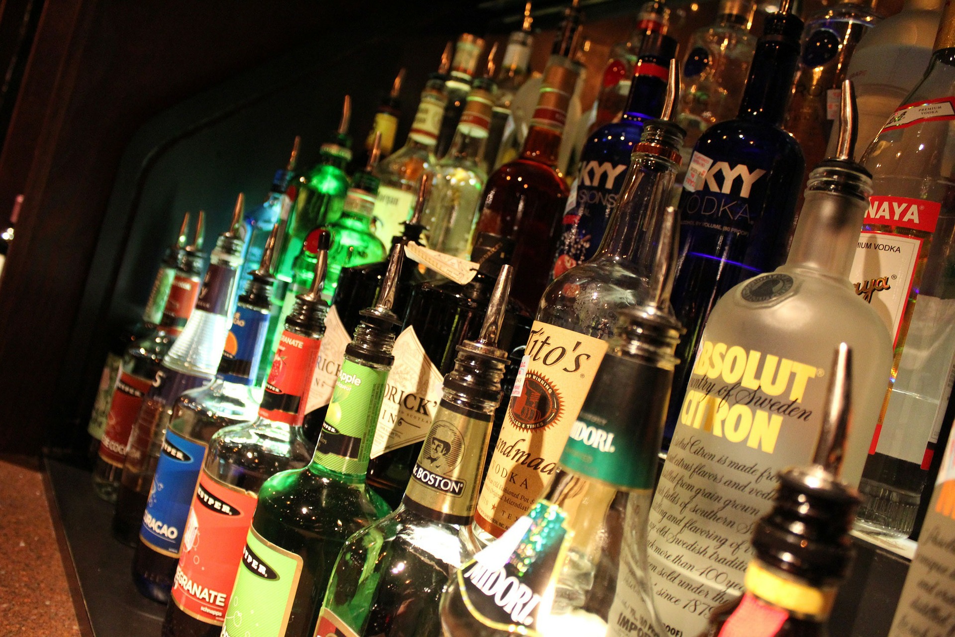 Everything You Need To Know About Mobile Bar Hire