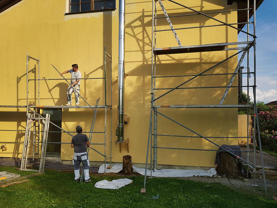 Painters Residential Cairns: The Benefits Of Hiring A Professional