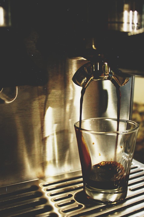 How To Make A Perfect Cup Of Coffee From A Self-Service Machine