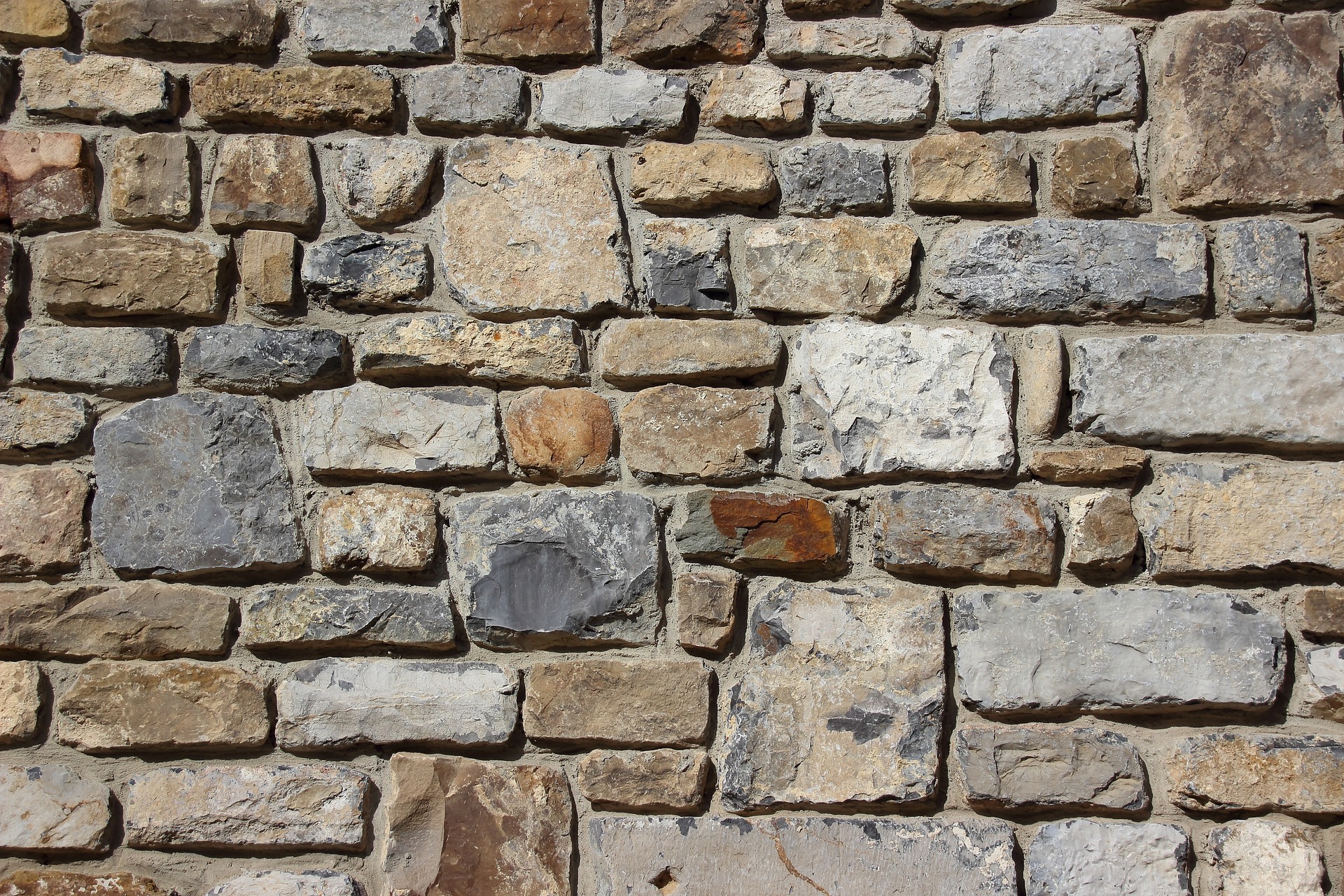 Three Reasons In Favor Of Natural Stone Canada For Home Renovation