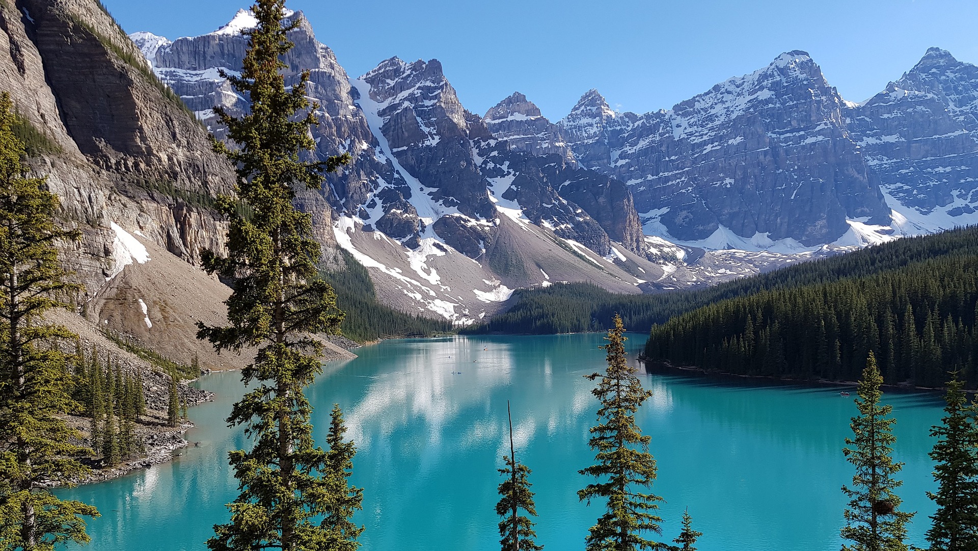 3 Tips For Hiking To Moraine Lake