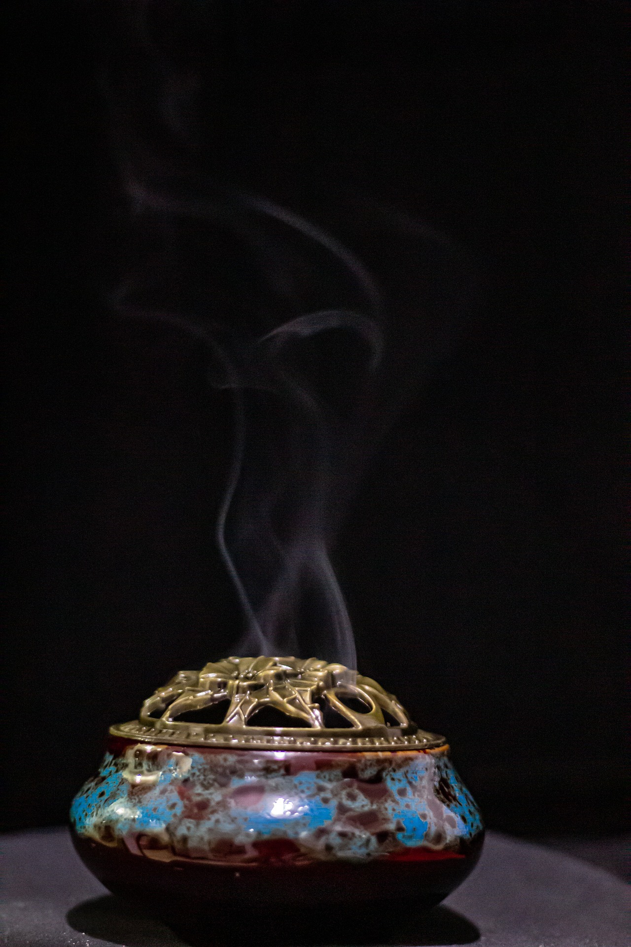 The Benefits of Using an Incense Burner