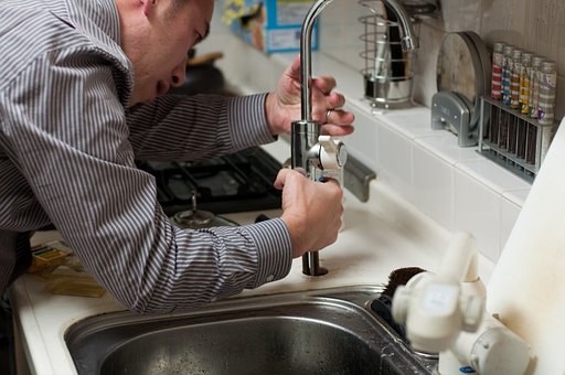 Why You Need a Plumbing Pro When Disaster Strikes