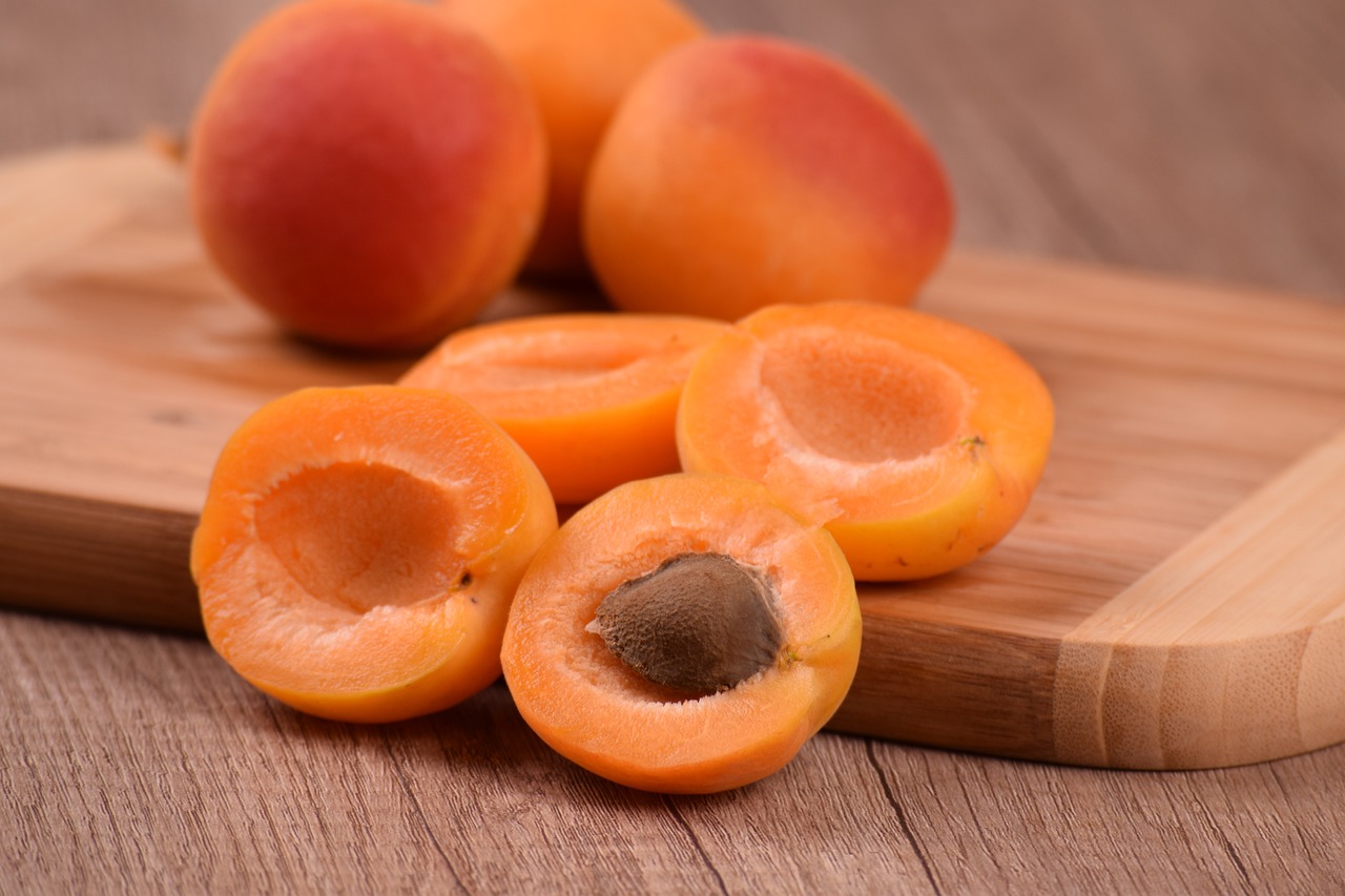 Awesome Apricot Kernels: Boost Your Health with Nature’s Goodness!