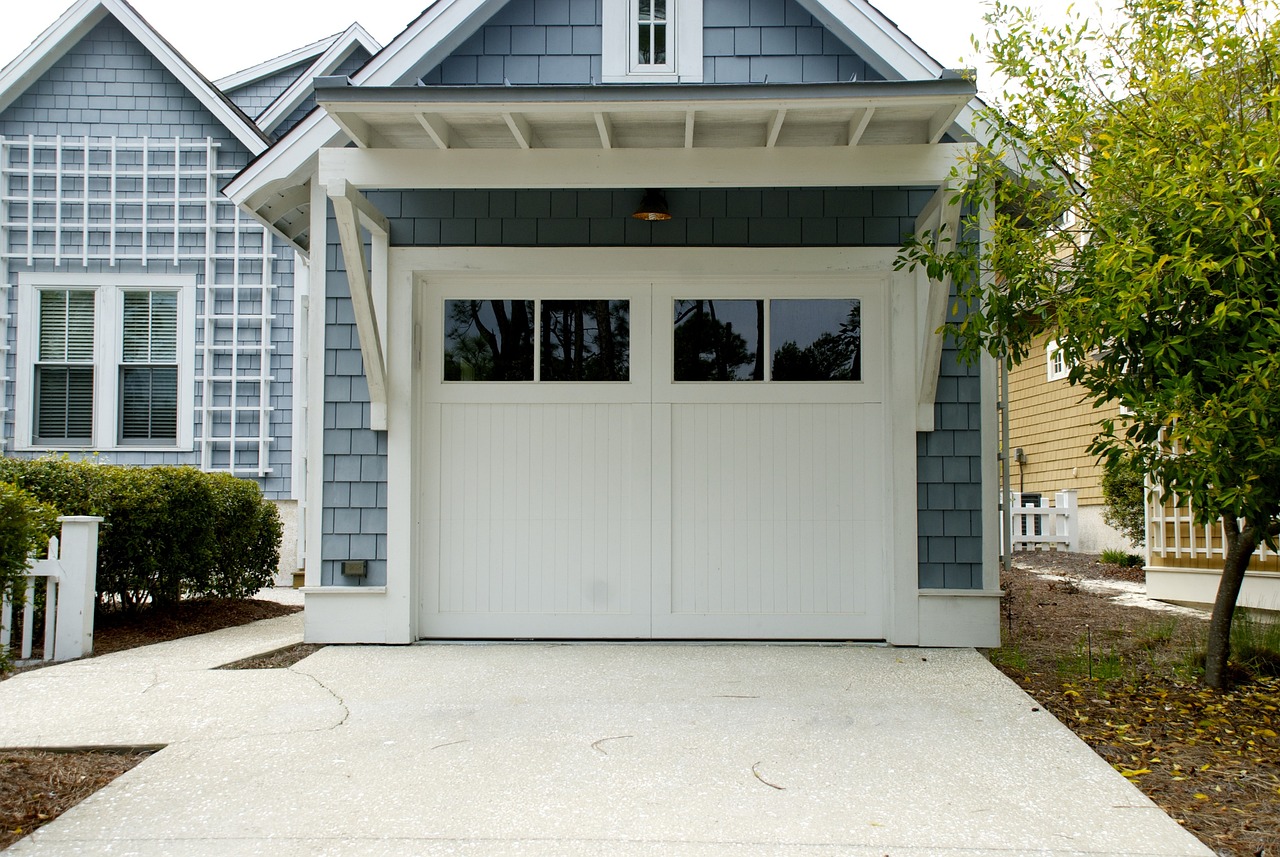 Top Tips for Reliable Garage Door Repairs