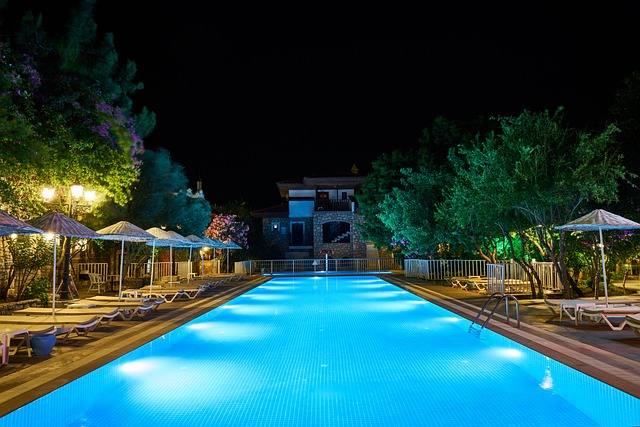 The Best Time to Enjoy Your Pool: Night!