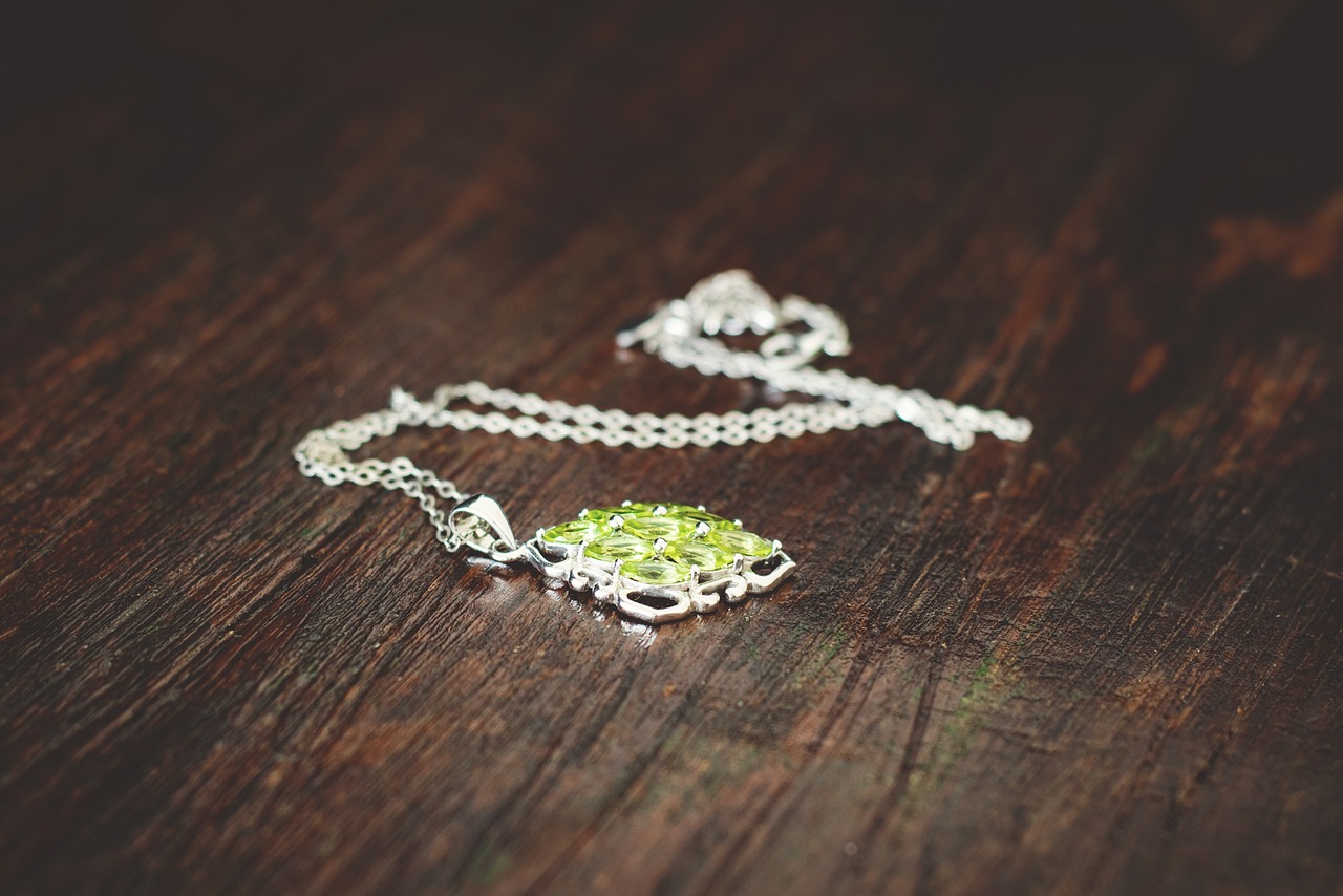 Get Your Sparkle On: Tips for Maintaining Your Jewelry