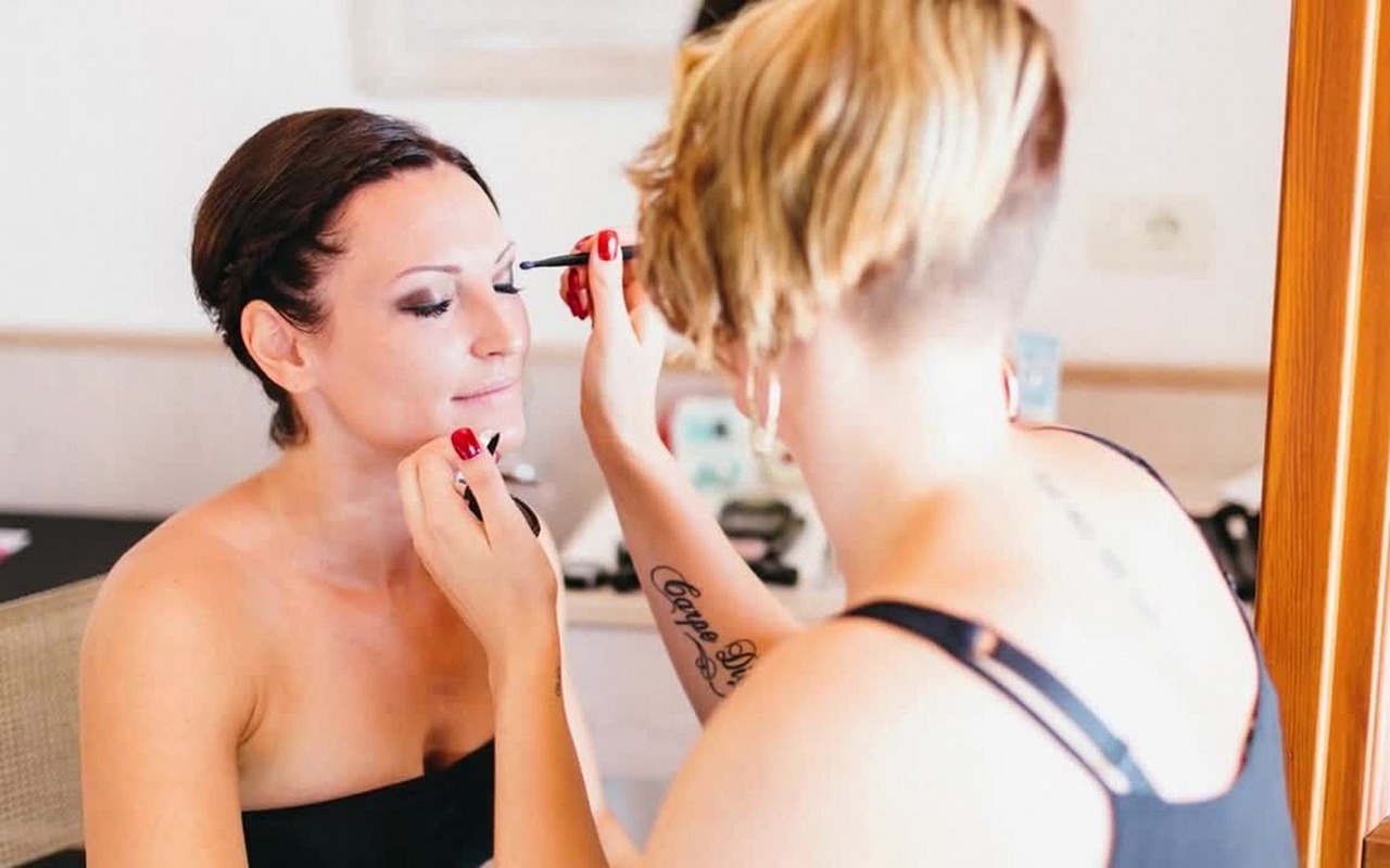 Find the Best Makeup Artist for Your Special Day