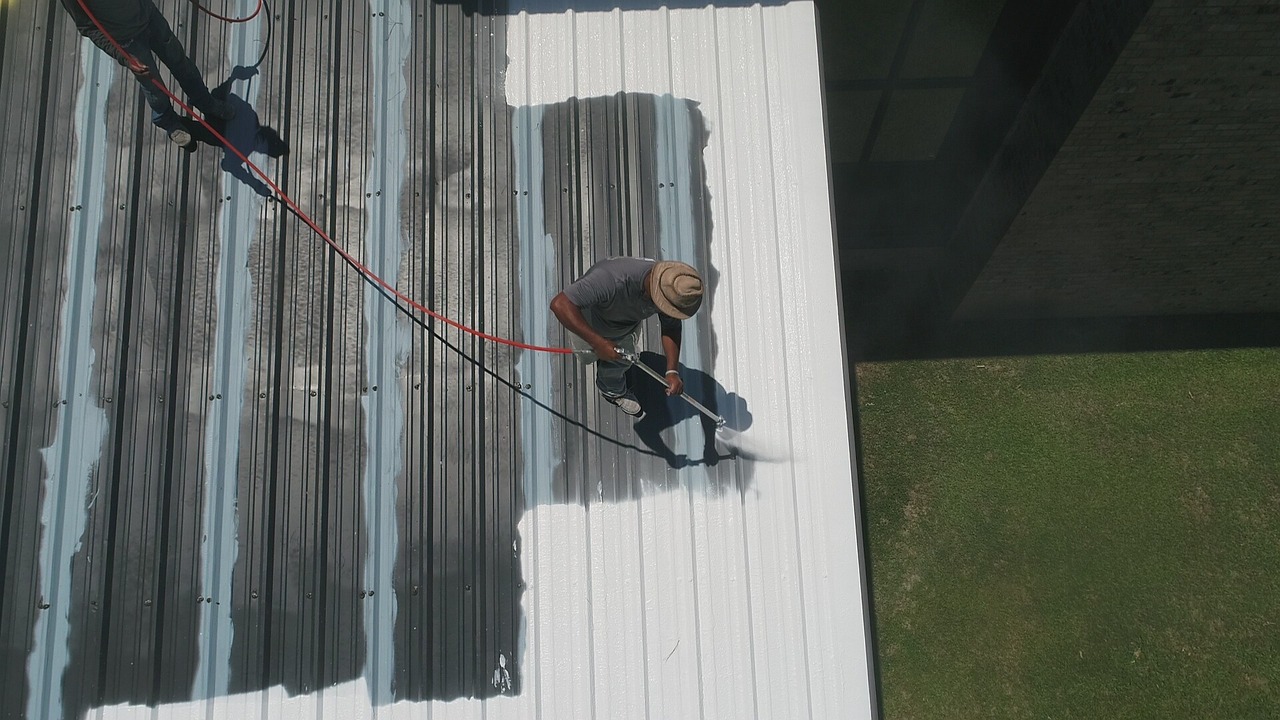 Calculating the Cost of a Roof Coating Project