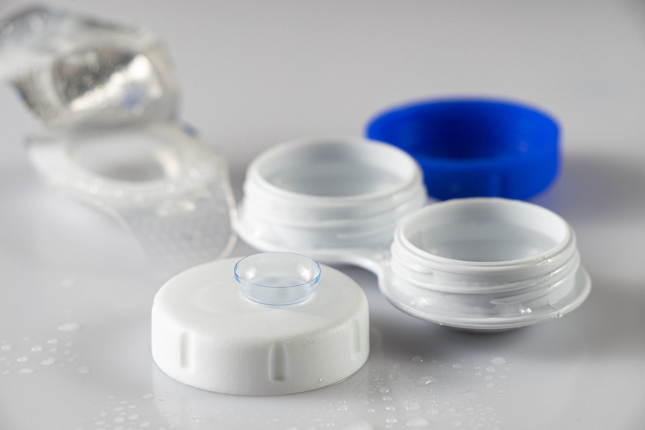 Buying Contact Lenses Online