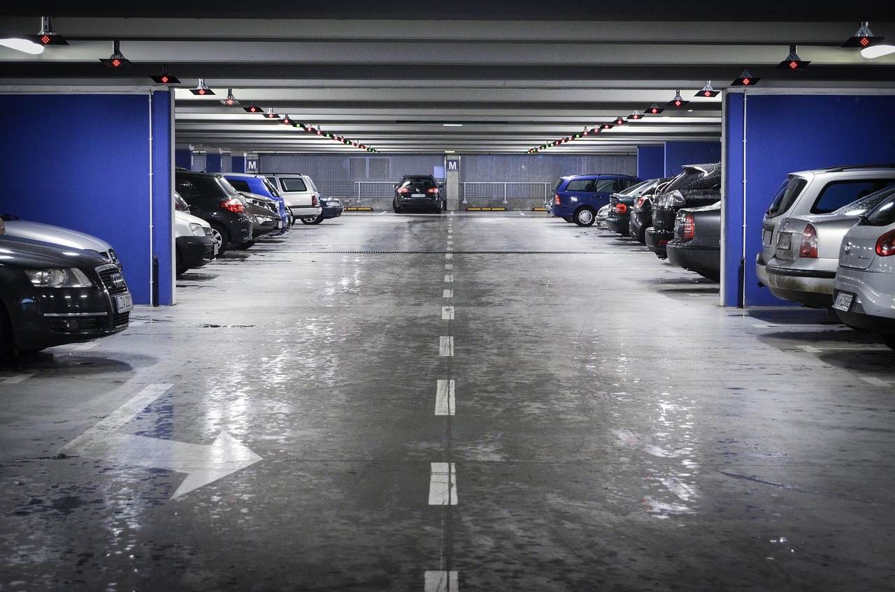 Selecting the Right Parking Garage Lifting System